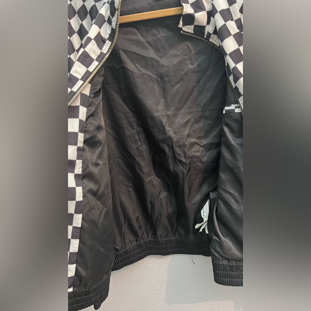 Forever 21 Black and White Checkered Windbreaker - Picture 9 of 10